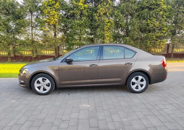 Skoda Octavia cena 59900 przebieg: 108000, rok produkcji 2018 z Nieszawa małe 67